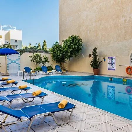 赫索尼索斯中心酒店