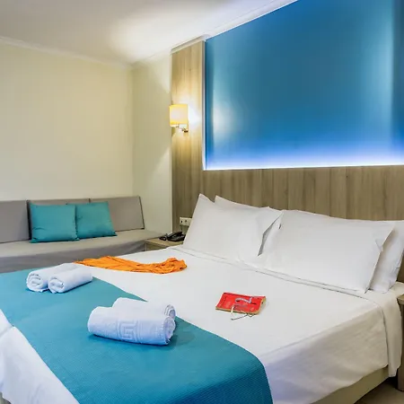 赫索尼索斯中心酒店 酒店