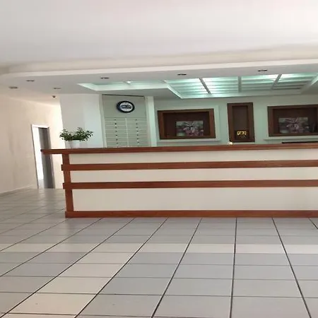 Central Hersonissos Hotel 3* Херсониссос