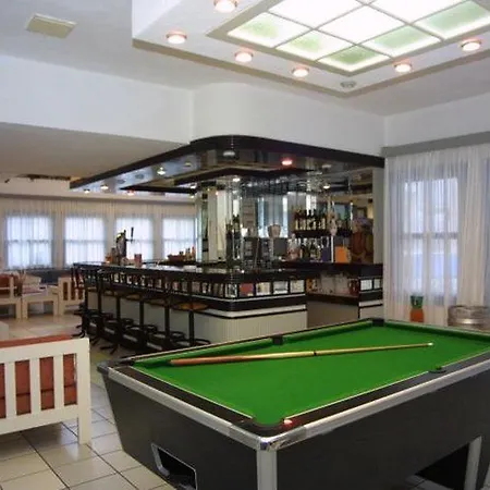Central Hersonissos Hotel Готель